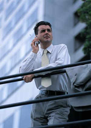 オリジナルトレーナー作成のポイントとおすすめサービス｜コスパ良く高品質なデザインを実現