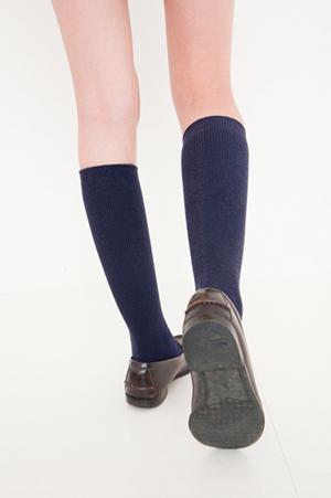 たくさんのフォーマルスーツが揃うお店